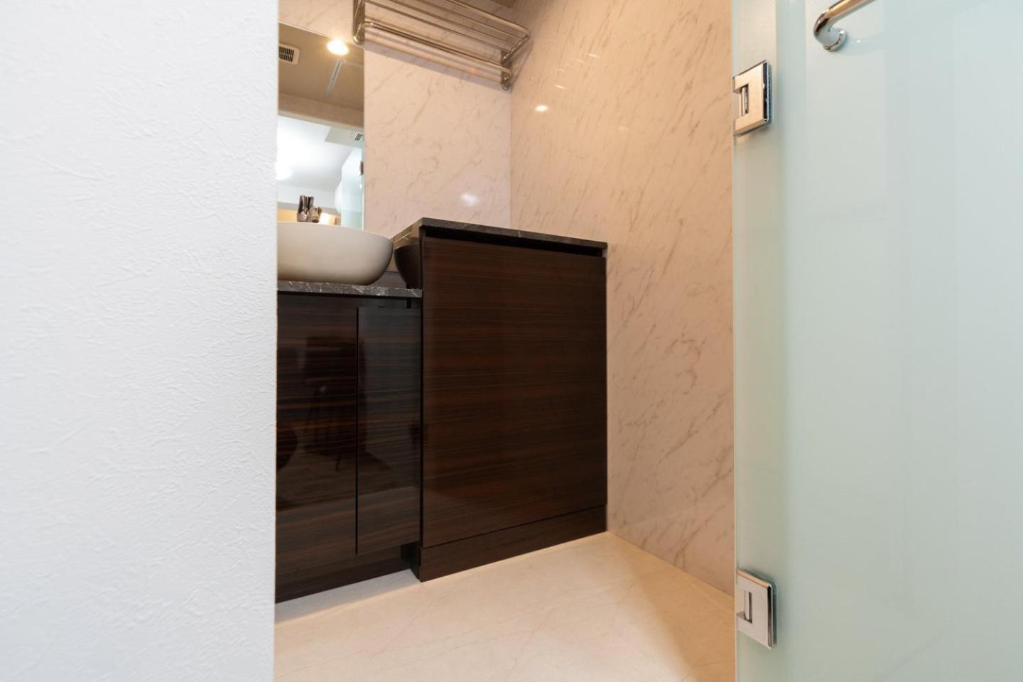 Lavie Hatsudai Apartment Tokyo